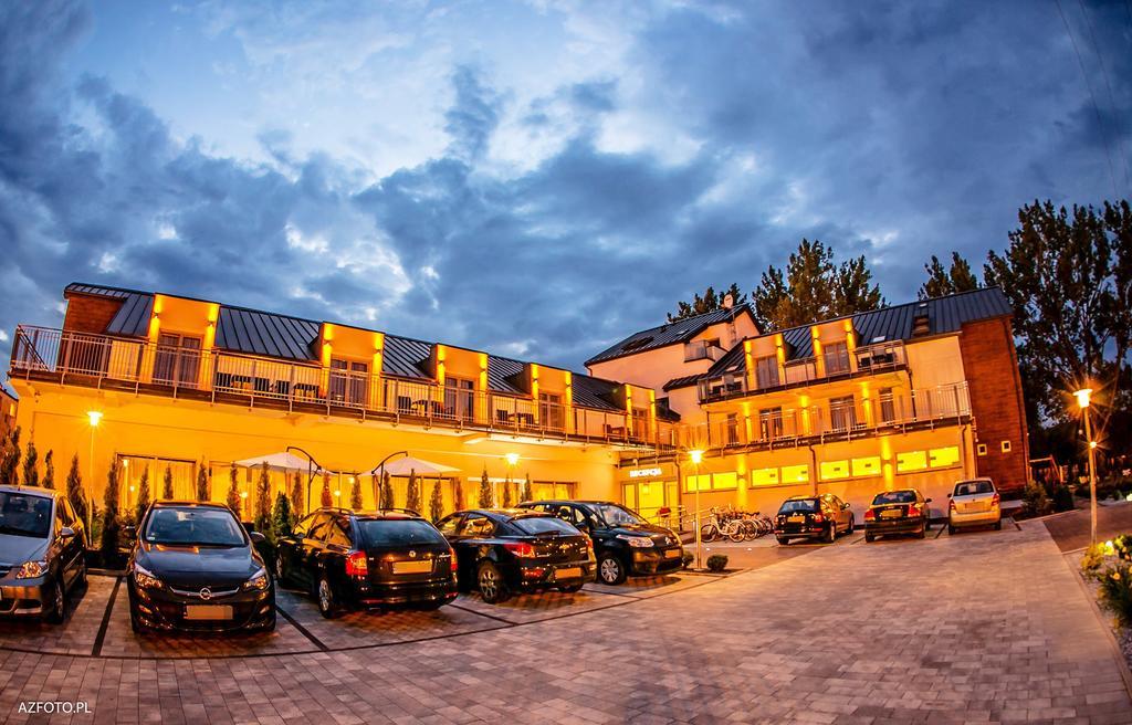 Pensjonat & Spa Raj ไรจ์กรูด ภายนอก รูปภาพ