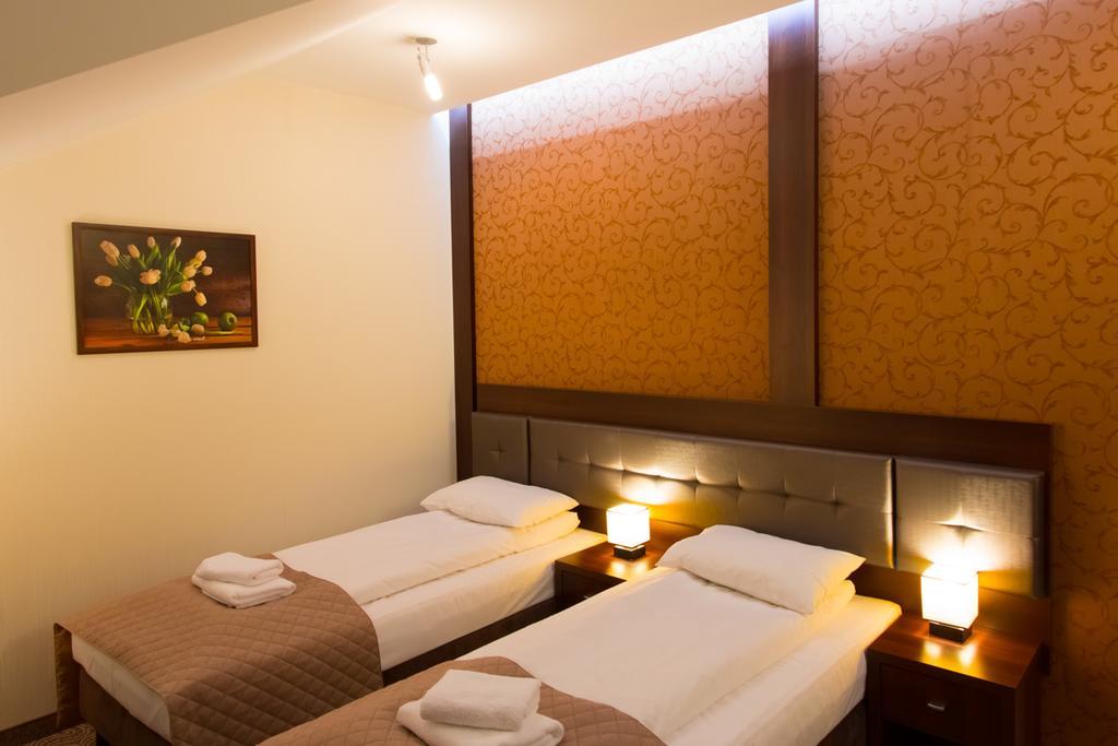 Pensjonat & Spa Raj ไรจ์กรูด ห้อง รูปภาพ