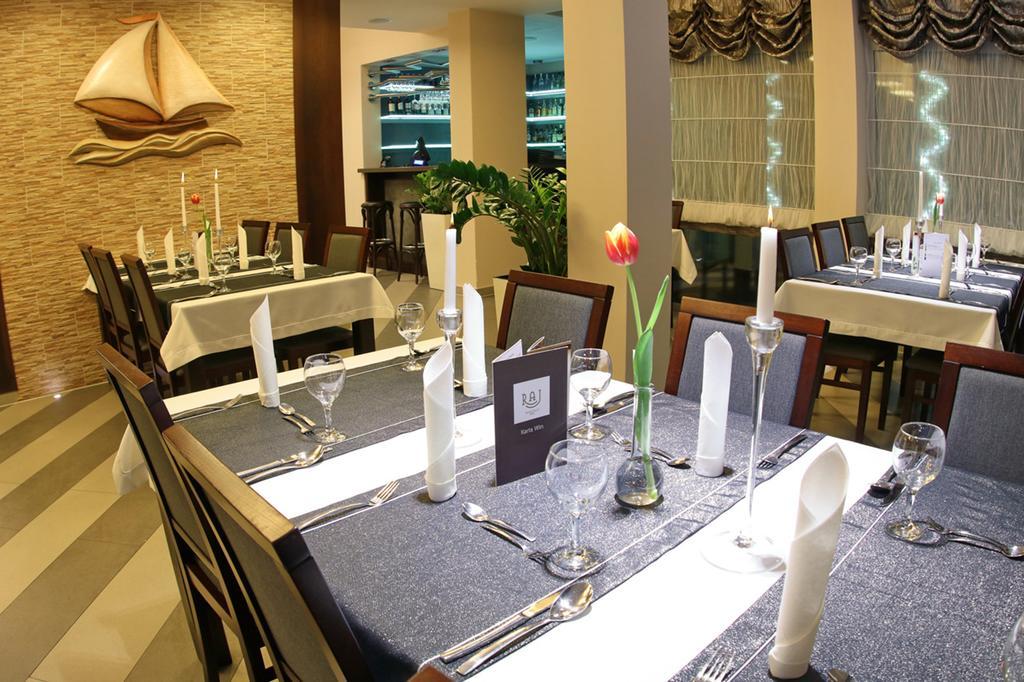 Pensjonat & Spa Raj ไรจ์กรูด ภายนอก รูปภาพ